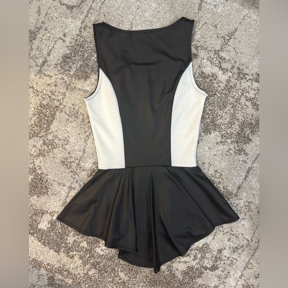 Suzy Sheir Top - Picture 2 of 3